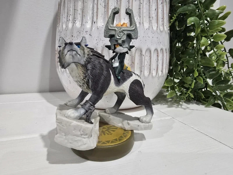 Wolf Link - Nintendo Amiibo - Twilight Princess Zelda Breath Of The Wild