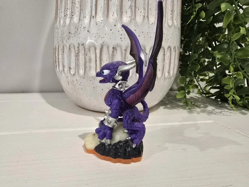 Skylanders Cynder Figures Giants Series 2 Undead Activision S3125A