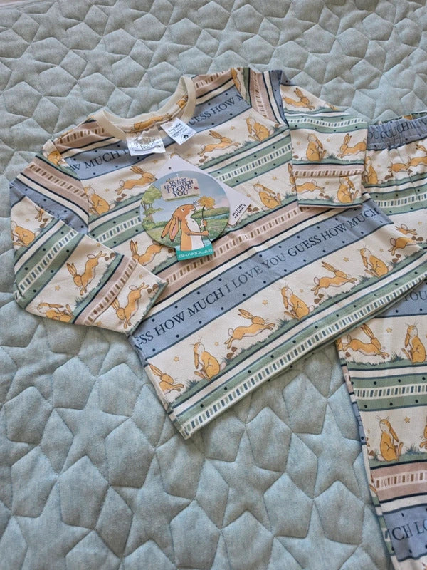 BNWT Guess How Much I Love You Little Nutbrown Hare Pyjama Set Age 2