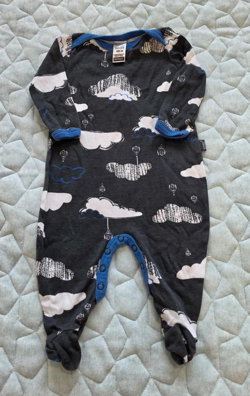 Bonds Wondersuit Size 00 Cloud Print Baby Romper Footed Sleepsuit