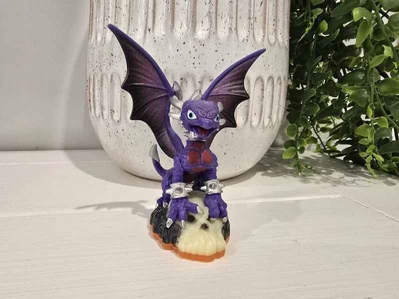 Skylanders Cynder Figures Giants Series 2 Undead Activision S3125A