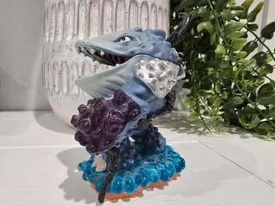 Skylanders Giants Thumpback Figure