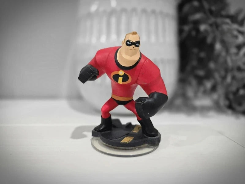Disney Pixar Infinity The Incredibles Mr. Incredible Figure