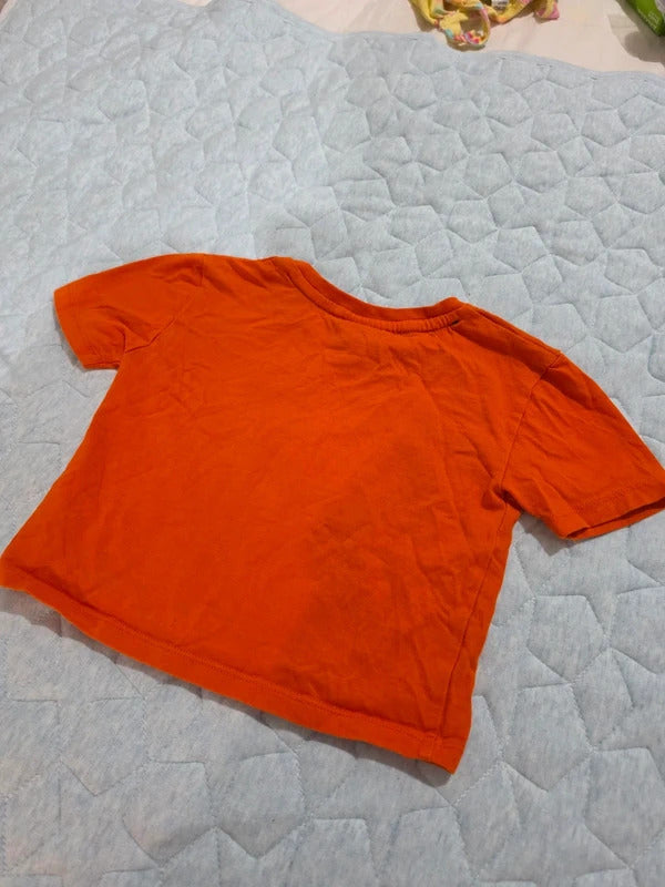 Fila Orange Logo T-Shirt Size 1
1 Kids Cotton Tee Since 1911